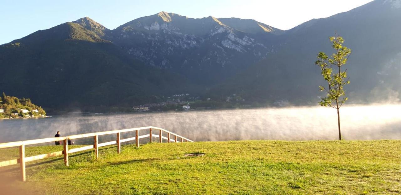 Albergo Vittoria Tiarno di Sopra Esterno foto