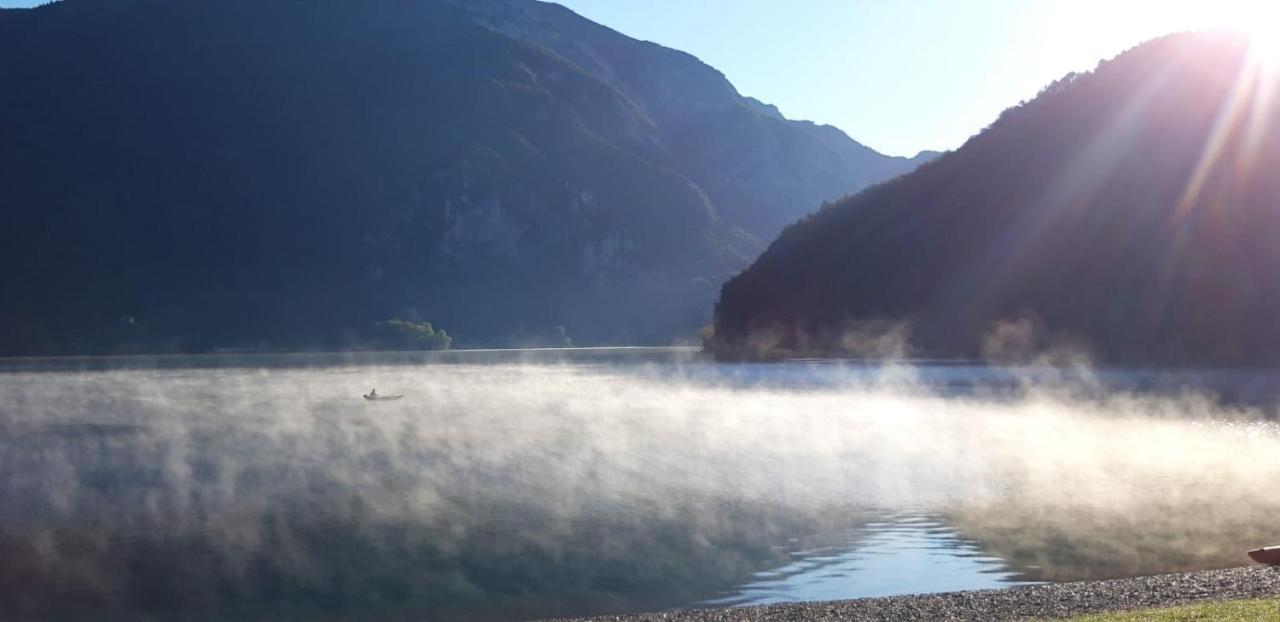 Albergo Vittoria Tiarno di Sopra Esterno foto