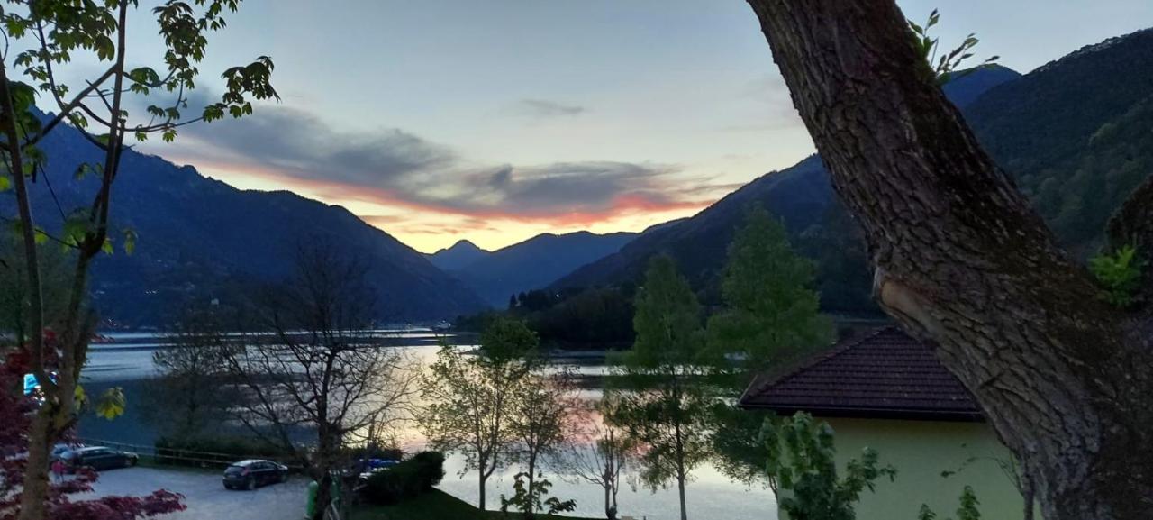 Albergo Vittoria Tiarno di Sopra Esterno foto